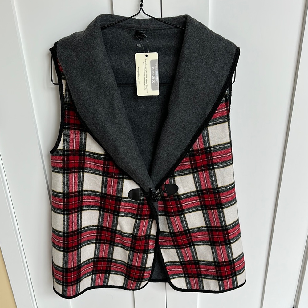 Plaid Red and Gray Vest Size XL